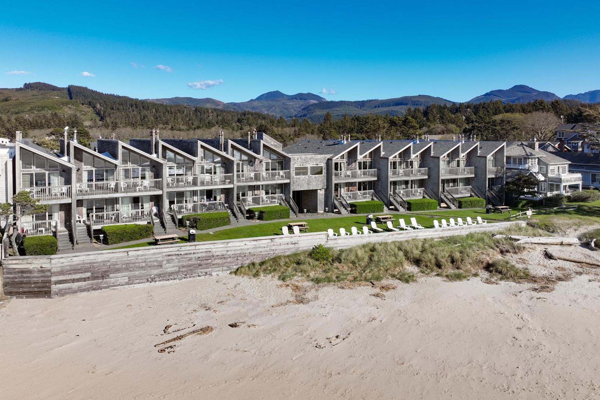 Schooner'S Cove Inn Cannon Beach Eksteriør billede