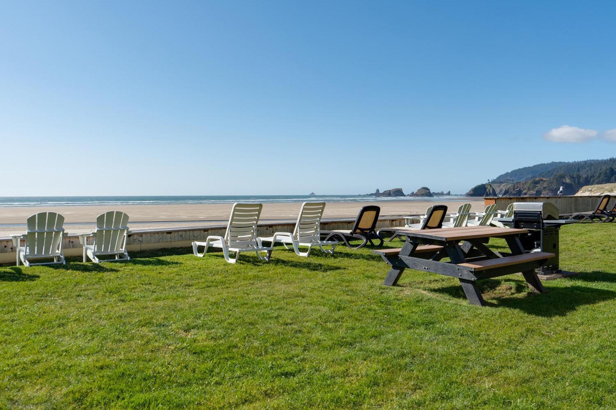 Schooner'S Cove Inn Cannon Beach Eksteriør billede
