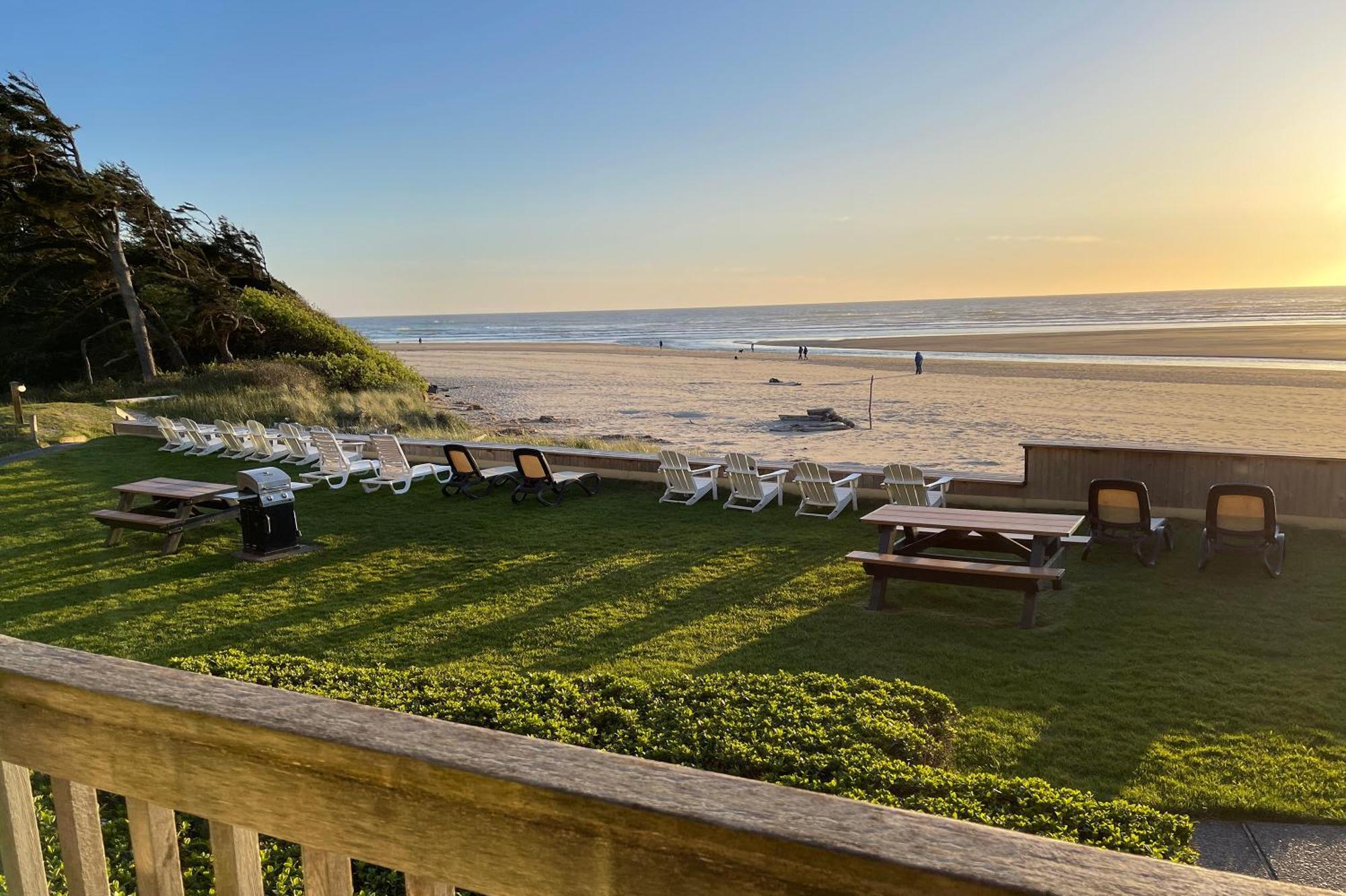 Schooner'S Cove Inn Cannon Beach Eksteriør billede